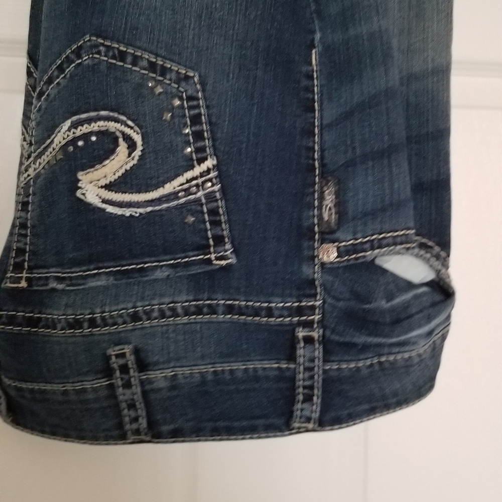 Cute Jean's just to large for me